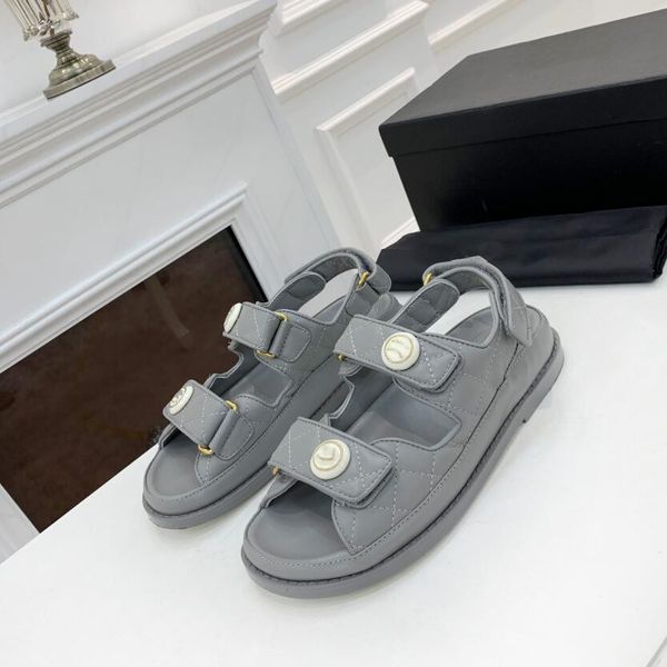 2023 designer sandals for women ladies hollowed out pattern flats flat heels slippers trend luxe tories slides rubber summer flip flops outd, Black
2023 designer sandals for women ladies hollowed out pattern flats flat heels slippers trend luxe tories slides rubber summer flip flops outd, Black