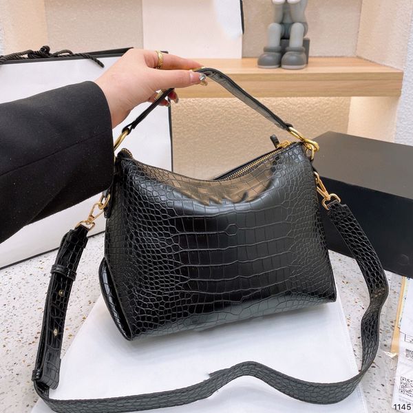designer handbag shoulder bags chain bag clutch flap totes wallet check purse double letters solid hasp waist square stripes women luxury ha
designer handbag shoulder bags chain bag clutch flap totes wallet check purse double letters solid hasp waist square stripes women luxury ha