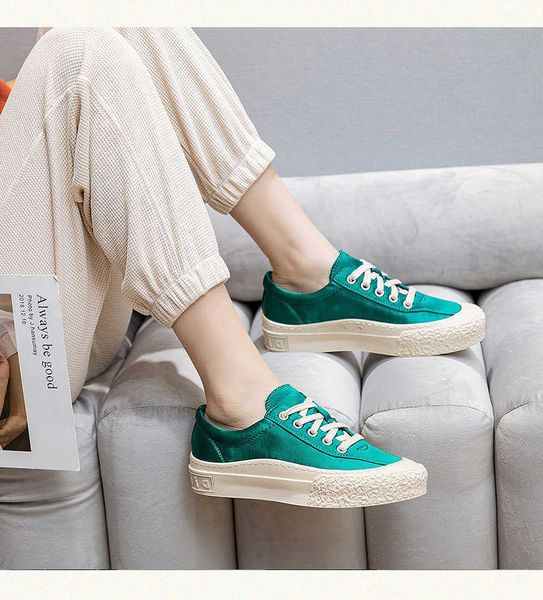 2022 elling women satin flat shoes female summer classic luxury casual lace-up board shoes walking sneakers for girl, Black
2022 elling women satin flat shoes female summer classic luxury casual lace-up board shoes walking sneakers for girl, Black