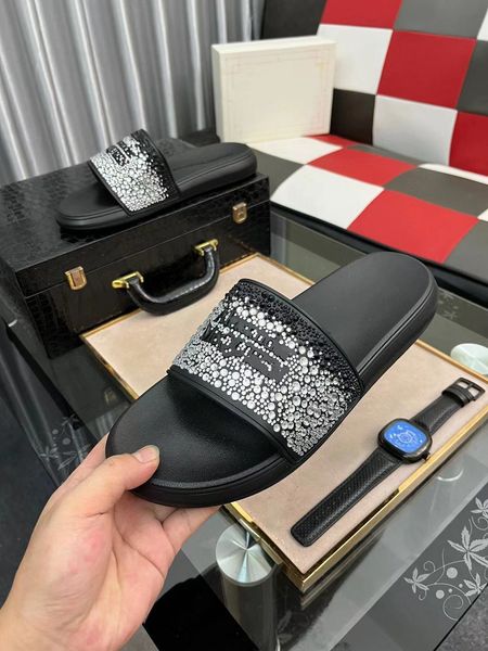 luxury designer slippers women's men's outdoor brand slippers lady men slipper flip-flops casual sneakers non-slip beach shoes siz, Black
luxury designer slippers women's men's outdoor brand slippers lady men slipper flip-flops casual sneakers non-slip beach shoes siz, Black