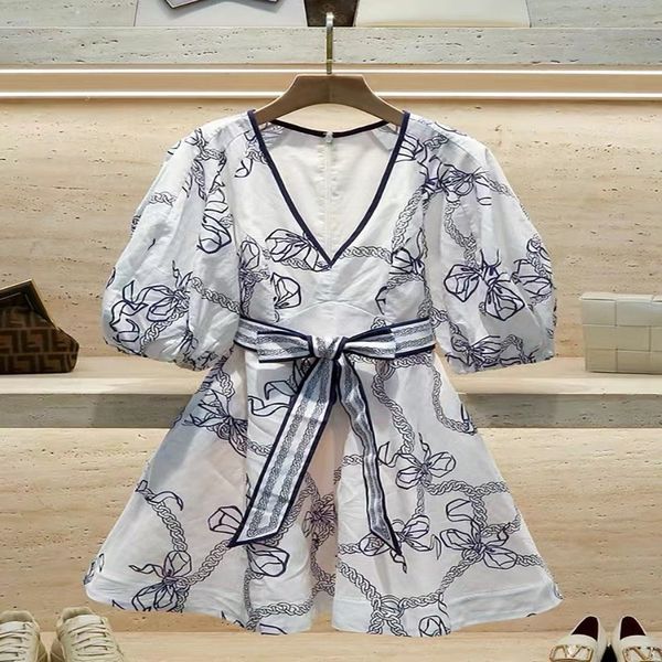 casual dresses zm spring french holiday style lace up collar v-neck bubble sleeve short dress women's, Black;gray
casual dresses zm spring french holiday style lace up collar v-neck bubble sleeve short dress women's, Black;gray