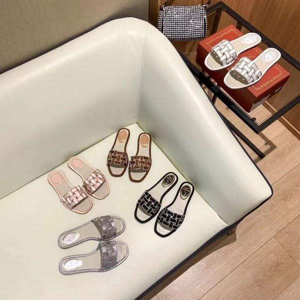 spring 2022 new women's slippers op63 inlaid with diamond square head brit hollow toe open-toe buckle flat bottom fashion crystal slipp, Black
spring 2022 new women's slippers op63 inlaid with diamond square head brit hollow toe open-toe buckle flat bottom fashion crystal slipp, Black