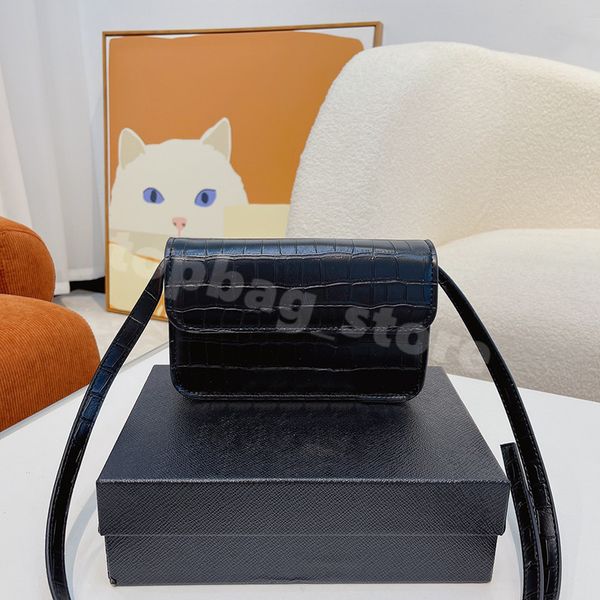 2022 spring and summer new cross body bag womens designer shoulder bag simple fashion crocodile pattern three colors
2022 spring and summer new cross body bag womens designer shoulder bag simple fashion crocodile pattern three colors