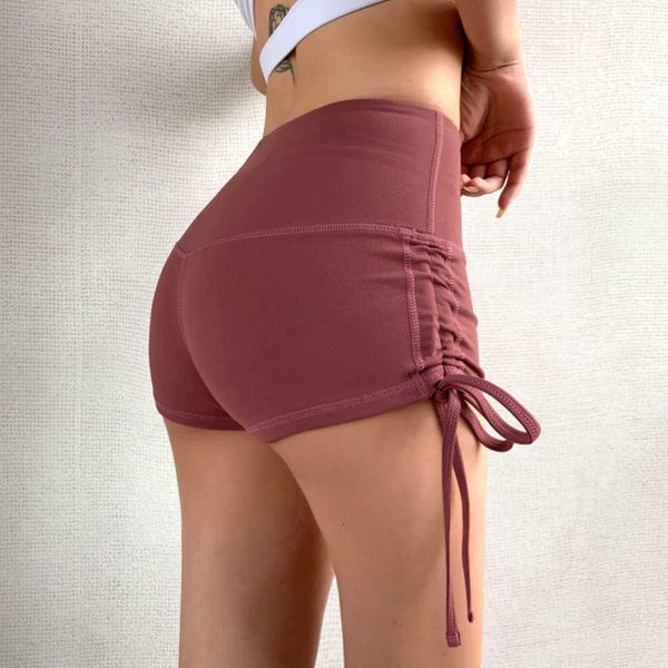 yoga pants for women sports large size naked feeling high elastic peach hip bandage fitness lifting quick drying tight rope pulling shorts, White;red
yoga pants for women sports large size naked feeling high elastic peach hip bandage fitness lifting quick drying tight rope pulling shorts, White;red