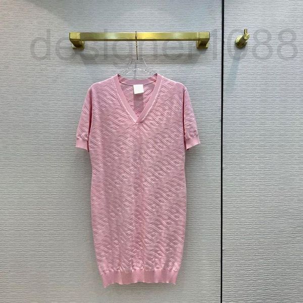 casual dresses designer letter dark pattern short sleeve dress elegant casual v-neck slim fit medium length knitted skirt spring 2022 new pr, Black;gray
casual dresses designer letter dark pattern short sleeve dress elegant casual v-neck slim fit medium length knitted skirt spring 2022 new pr, Black;gray
