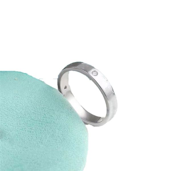 luxurys designers ring has clear lettering exquisite workmanship and full personality couple rings distribution jewelry box gold a284r, Silver
luxurys designers ring has clear lettering exquisite workmanship and full personality couple rings distribution jewelry box gold a284r, Silver