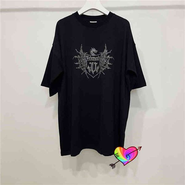ss oversized crystal vetements tshirt men women front badge graphic tee vtm short sleeve, White;black
ss oversized crystal vetements tshirt men women front badge graphic tee vtm short sleeve, White;black