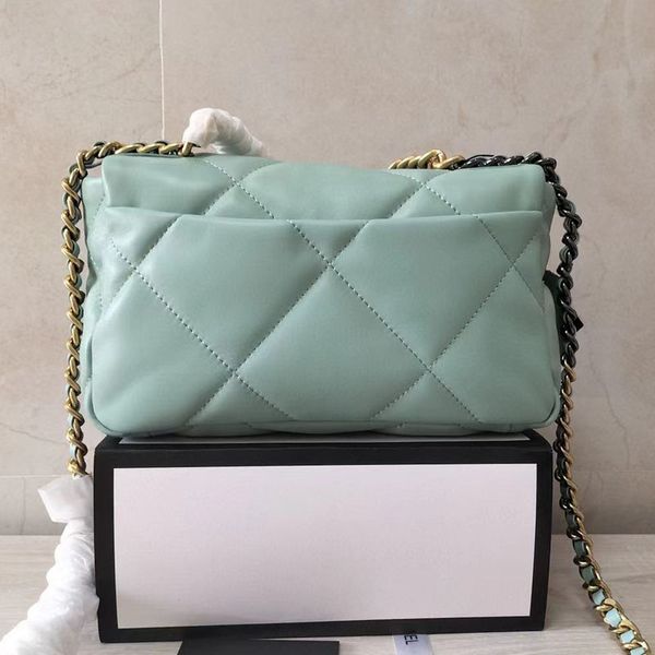 shoulder cross body bags 2022 ss luxury designer lady fashion casual famous designers practical plain interior compartment women popular han, Red;black
shoulder cross body bags 2022 ss luxury designer lady fashion casual famous designers practical plain interior compartment women popular han, Red;black