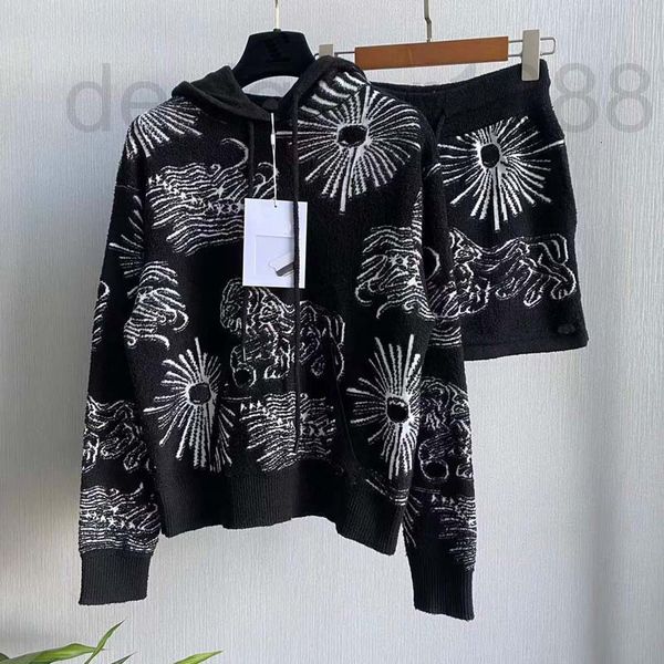 two piece dress designer spring 2022 small fragrance fireworks lion jacquard knitting set new towel material low-key luxury sxih, White
two piece dress designer spring 2022 small fragrance fireworks lion jacquard knitting set new towel material low-key luxury sxih, White