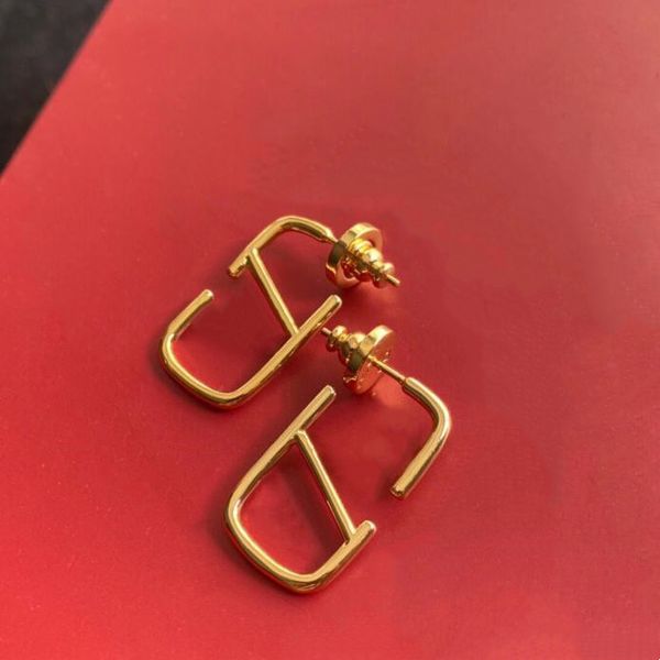 luxury womens jewelry earrings designer jewellery hoop earrings 18k gold lady brass ear studs luxurious valentine's day gift, Golden;silver
luxury womens jewelry earrings designer jewellery hoop earrings 18k gold lady brass ear studs luxurious valentine's day gift, Golden;silver