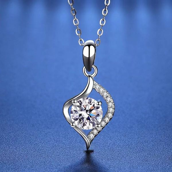 trendy pendant necklaces 925 sterling silver 1ct d color vvs1 moissanite neklace for women plated white gold gra diamond test postive
trendy pendant necklaces 925 sterling silver 1ct d color vvs1 moissanite neklace for women plated white gold gra diamond test postive
