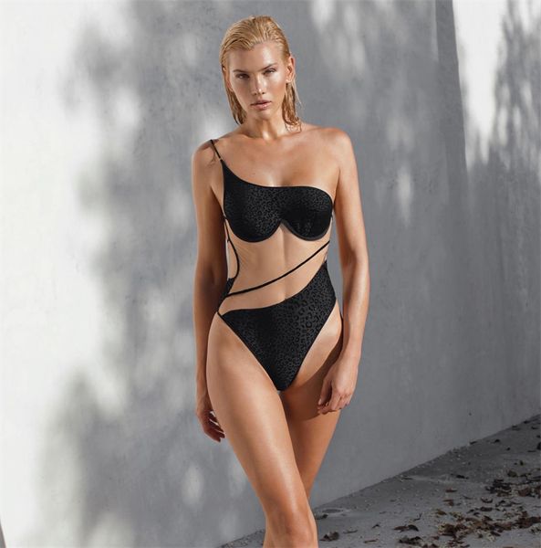 one shoulder leopard swimsuits padded push up women's swimwear outdoor beach swimming bandage one-piece swimsuits
one shoulder leopard swimsuits padded push up women's swimwear outdoor beach swimming bandage one-piece swimsuits