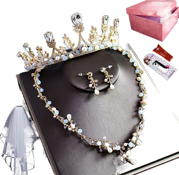 new send box romantic crown headdress luxury earrings necklace fashion three-piece bridal knot wedding princess jewelry, Slivery;golden
new send box romantic crown headdress luxury earrings necklace fashion three-piece bridal knot wedding princess jewelry, Slivery;golden