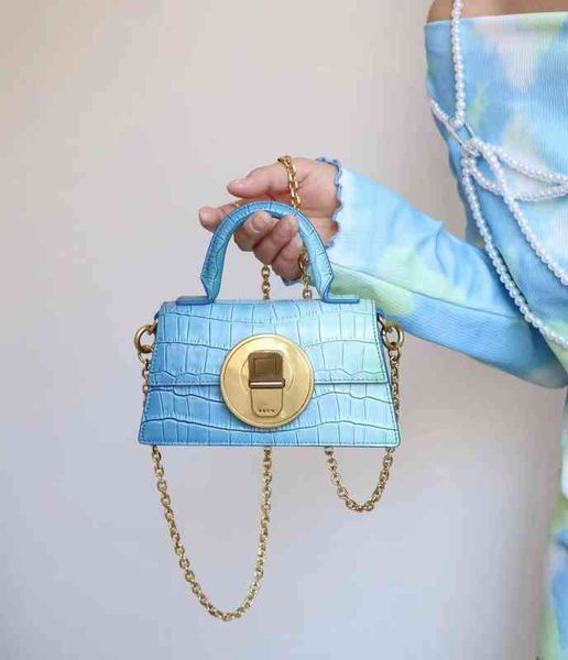 2022peco's new 842 can seri gradient small portable diagonal straddle bag high sense designer bags purses ladies luxury handbags evenin
2022peco's new 842 can seri gradient small portable diagonal straddle bag high sense designer bags purses ladies luxury handbags evenin