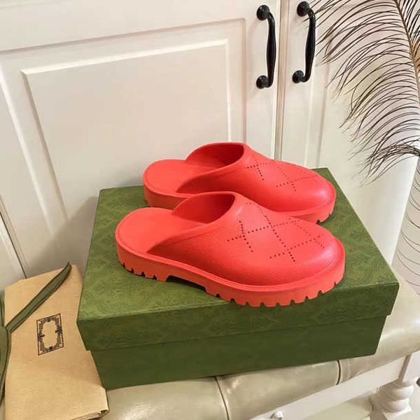 men's women's slippers fashion jelly color soft and comfortable waistless baotou sandals beach hollow out shoes luxury box, Black
men's women's slippers fashion jelly color soft and comfortable waistless baotou sandals beach hollow out shoes luxury box, Black