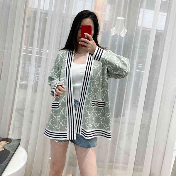 women's knits & tees s family 21 spring s letter double-sided loose knit cardigan jacket female v-neck college style long sweater, White
women's knits & tees s family 21 spring s letter double-sided loose knit cardigan jacket female v-neck college style long sweater, White