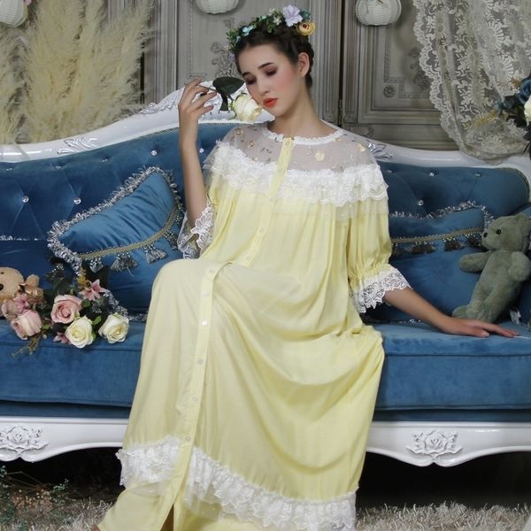 woman robe nightgown long sleepwear vintage elegant homewear ladies long dress full length nighties y200425, Black;red
woman robe nightgown long sleepwear vintage elegant homewear ladies long dress full length nighties y200425, Black;red