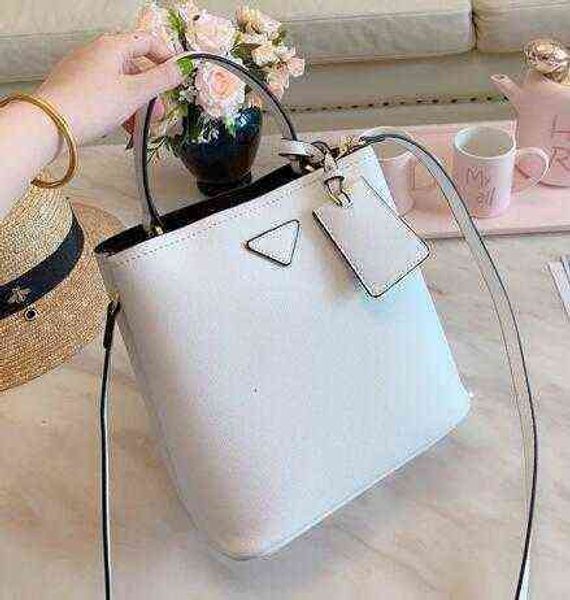 7a+classic neonoe shoulder bags real leather totes bucket bag women handbags messenger bags flower printing crossbody bag purse
7a+classic neonoe shoulder bags real leather totes bucket bag women handbags messenger bags flower printing crossbody bag purse