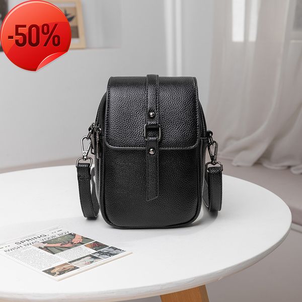 fashion luxury designer2022 spring new korean vertical mobile phone mini small satchel multi-layer zero wallet single shoulder messenger wom
fashion luxury designer2022 spring new korean vertical mobile phone mini small satchel multi-layer zero wallet single shoulder messenger wom