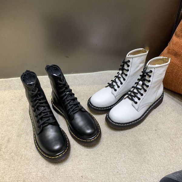 autumn and winter 2022 new short boots chelsea women's shoes fashion designer holiday luxury pullover boots 35-40 us4-9 box thickening, Black
autumn and winter 2022 new short boots chelsea women's shoes fashion designer holiday luxury pullover boots 35-40 us4-9 box thickening, Black