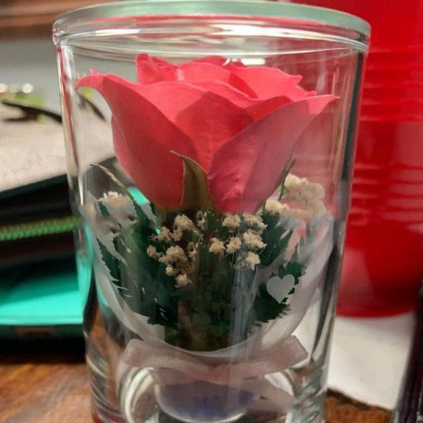 decorative flowers & wreaths forever rose artificial eternal flower glass cover valentine's day dried valentine wedding decoration gift
decorative flowers & wreaths forever rose artificial eternal flower glass cover valentine's day dried valentine wedding decoration gift