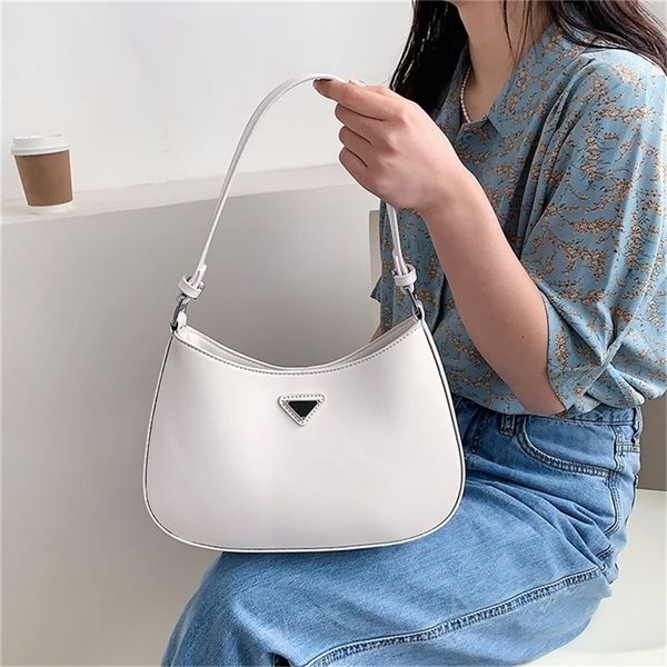 spring fashion one saddle version small fresh simple leisure portable versatile texture women's purses outlet online 06
spring fashion one saddle version small fresh simple leisure portable versatile texture women's purses outlet online 06