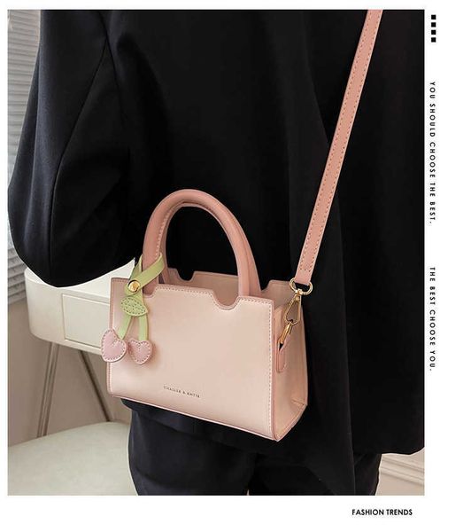 cherry small square bag fashion portable women's bag simple messenger temperament solid color simple bag envelope versatile summer 2022
cherry small square bag fashion portable women's bag simple messenger temperament solid color simple bag envelope versatile summer 2022