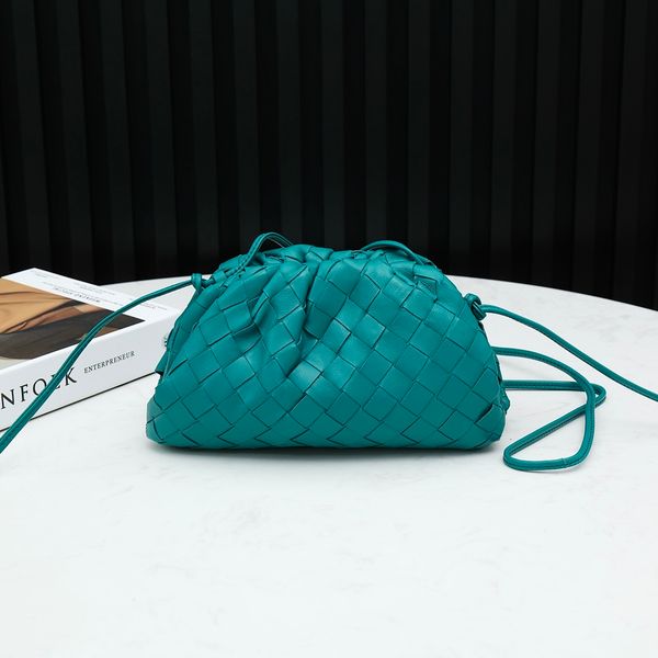wholesale famous brand real leather coin purses fashion wallets for women genuine sheepskin it cloudy bag crochet handbag, Red;black 
wholesale famous brand real leather coin purses fashion wallets for women genuine sheepskin it cloudy bag crochet handbag, Red;black
