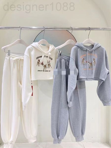 two piece dress designer sportswear women's 2022 spring new korean dress, foreign style, short sweater, slim casual pants, two piece se, White
two piece dress designer sportswear women's 2022 spring new korean dress, foreign style, short sweater, slim casual pants, two piece se, White