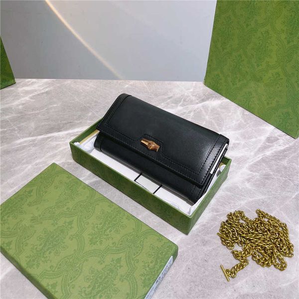 the latest design of bamboo long wallet in 2021 internal interval card holder women's purse with retro chain dual purpose bag coin pouc, Red;black
the latest design of bamboo long wallet in 2021 internal interval card holder women's purse with retro chain dual purpose bag coin pouc, Red;black