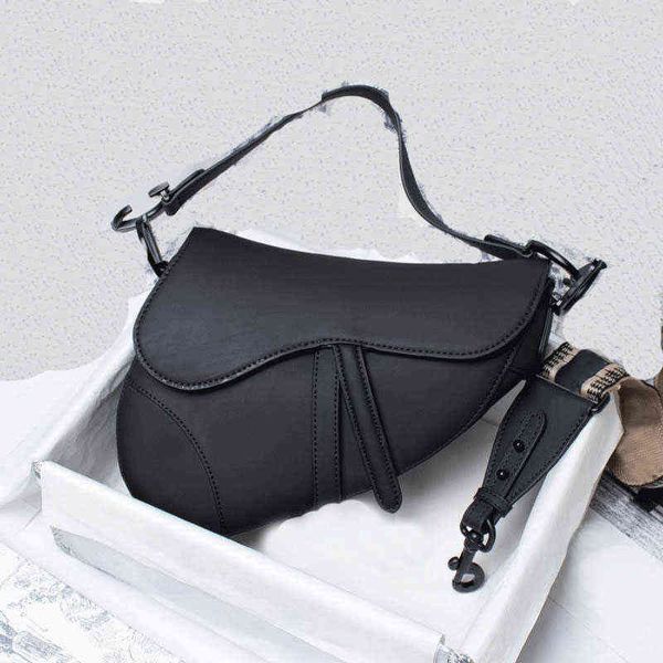 women luxurys fashiondesigners bags ladies matt black leather letters embroidery saddle houlder messenger lady handbag with gift box ieqp
women luxurys fashiondesigners bags ladies matt black leather letters embroidery saddle houlder messenger lady handbag with gift box ieqp
