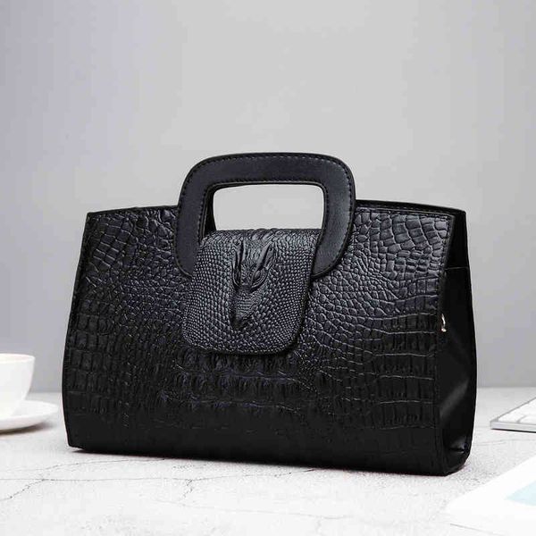 bags handbags 2022 fashion women's crocodile embossed texture one shoulder portable messenger bag, Black;red
bags handbags 2022 fashion women's crocodile embossed texture one shoulder portable messenger bag, Black;red