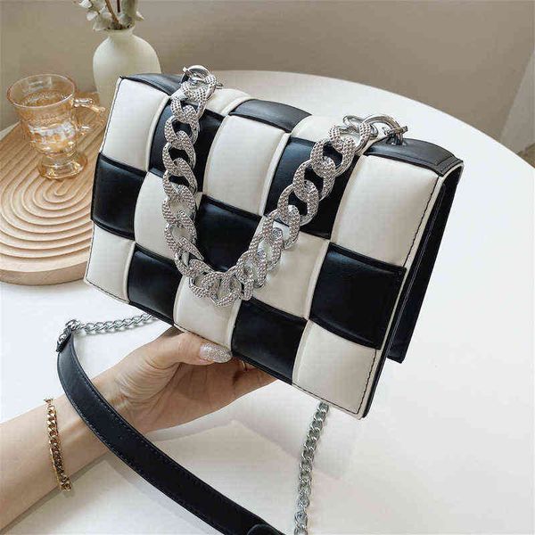 small white and black woven square tote fashion high-quality pu leather women's designer handbag luxury shoulder crossbody bag g220524
small white and black woven square tote fashion high-quality pu leather women's designer handbag luxury shoulder crossbody bag g220524