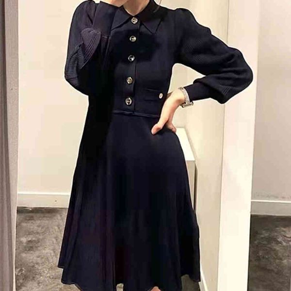 casual dresses spring and summer solid color high waist polo collar long sleeve knitted pleated dress, Black;gray
casual dresses spring and summer solid color high waist polo collar long sleeve knitted pleated dress, Black;gray