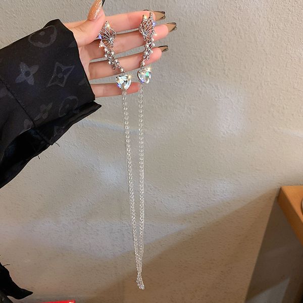 925 silver stud rhinestone-encrusted pearl heart butterfly tassel ear studs ear clip one-piece earrings korean long eardrop for women, Golden
925 silver stud rhinestone-encrusted pearl heart butterfly tassel ear studs ear clip one-piece earrings korean long eardrop for women, Golden