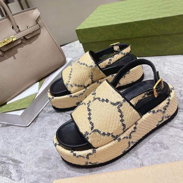 2023 flat slides straps mens platform sandals affia effect fabric slipper fashion women summer casual slippers summer beach shoes with box n, Black
2023 flat slides straps mens platform sandals affia effect fabric slipper fashion women summer casual slippers summer beach shoes with box n, Black