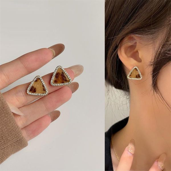 stud triangle leopard earrings for woman print mustard studs earring gift jewelry, Golden;silver
stud triangle leopard earrings for woman print mustard studs earring gift jewelry, Golden;silver
