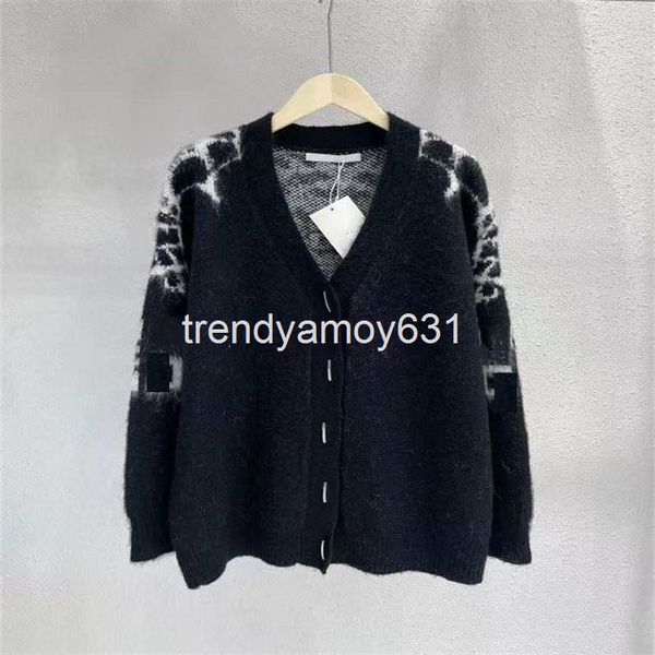 women's sweaters high version spring yu shuxin's same v-neck single breasted black printed mohair knitted coat for women, White;black
women's sweaters high version spring yu shuxin's same v-neck single breasted black printed mohair knitted coat for women, White;black