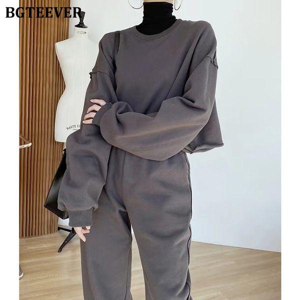 stylish women 2 pieces sweatshirt set o-neck full sleeve pullovers & elastic waist trousers spring ladies tracksuits, White
stylish women 2 pieces sweatshirt set o-neck full sleeve pullovers & elastic waist trousers spring ladies tracksuits, White