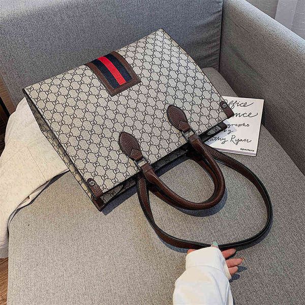 bags bag female new tote bag versatile hand large capacity commuting shoulder 
bags bag female new tote bag versatile hand large capacity commuting shoulder