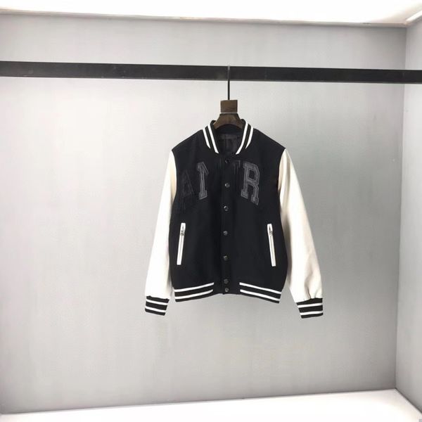 2022ss spring and summer new shirt high grade cotton sweatshirts printing short pants sleeve round neck panel t-shirt size: m-l-xl--xxxl, Black;brown
2022ss spring and summer new shirt high grade cotton sweatshirts printing short pants sleeve round neck panel t-shirt size: m-l-xl--xxxl, Black;brown