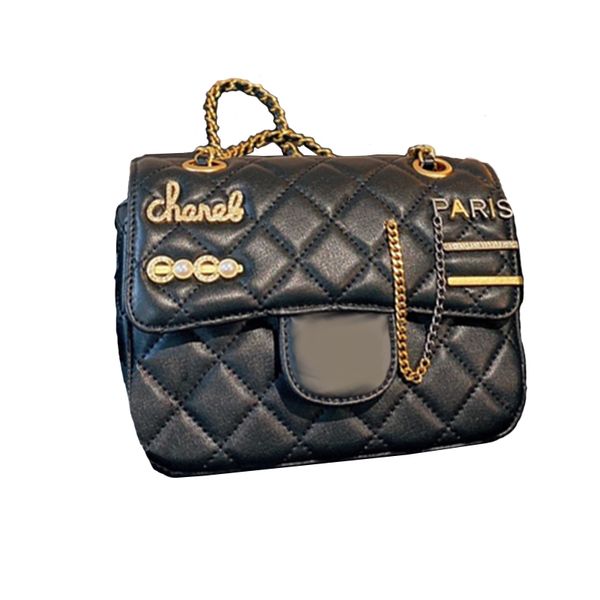 fashion bags elling classic retro style diamond plaid letter decoration material soft and delicate all-match casual star with the same style
fashion bags elling classic retro style diamond plaid letter decoration material soft and delicate all-match casual star with the same style