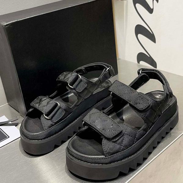 classic sandals for woman designer retro beach shoes black platform cowhide womens slippers slingbacks open shoes metal espadrille luxury sl
classic sandals for woman designer retro beach shoes black platform cowhide womens slippers slingbacks open shoes metal espadrille luxury sl