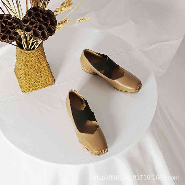 dress shoes leather shallow cross bandage comfortable granny shoes square head thick heel non slip over single for women, Black
dress shoes leather shallow cross bandage comfortable granny shoes square head thick heel non slip over single for women, Black