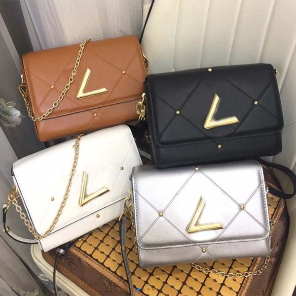 hbp crafty twist mm handbag black cross body bag purses shoulders designer grained leather totes shoulder bag twist luxurys montaignes bb pu
hbp crafty twist mm handbag black cross body bag purses shoulders designer grained leather totes shoulder bag twist luxurys montaignes bb pu