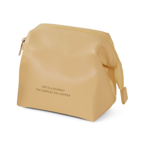 3pcs coin purses women pu letter prints square waterproof protable short cosmetic bag mix color, Red;black
3pcs coin purses women pu letter prints square waterproof protable short cosmetic bag mix color, Red;black