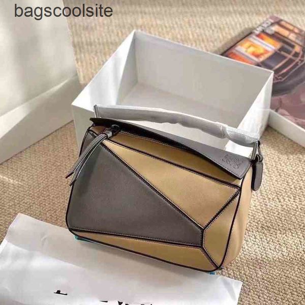 puzzles loews woman handbag bag bags single shoulder designer 25cm 52wt
puzzles loews woman handbag bag bags single shoulder designer 25cm 52wt