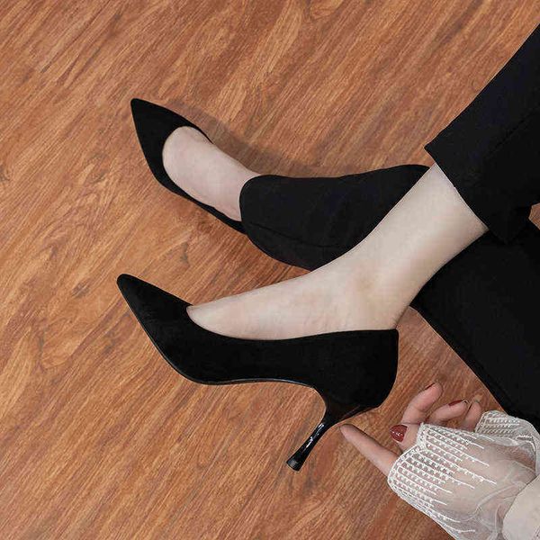 women's high heels 2022 small profional high heel's fine heel suede 41-43 large pointed single shoes, Black
women's high heels 2022 small profional high heel's fine heel suede 41-43 large pointed single shoes, Black
