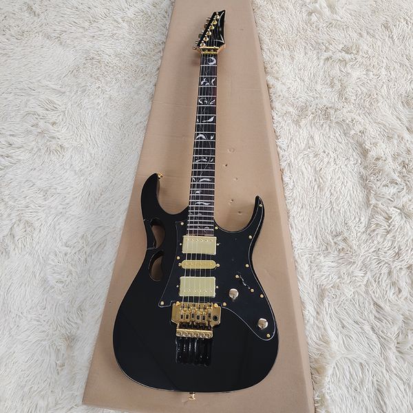 electric guitar black bright shaped body passive pickup seiko made good timbre delivery to home
electric guitar black bright shaped body passive pickup seiko made good timbre delivery to home