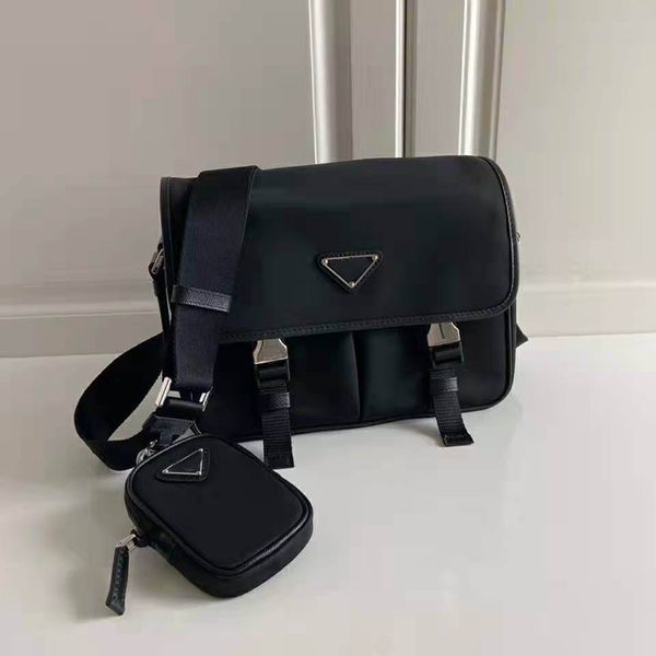 designer luxury re-nylon and saffiano leather shoulder bag 2vd769 7a quality size: 26*20*10cm
designer luxury re-nylon and saffiano leather shoulder bag 2vd769 7a quality size: 26*20*10cm